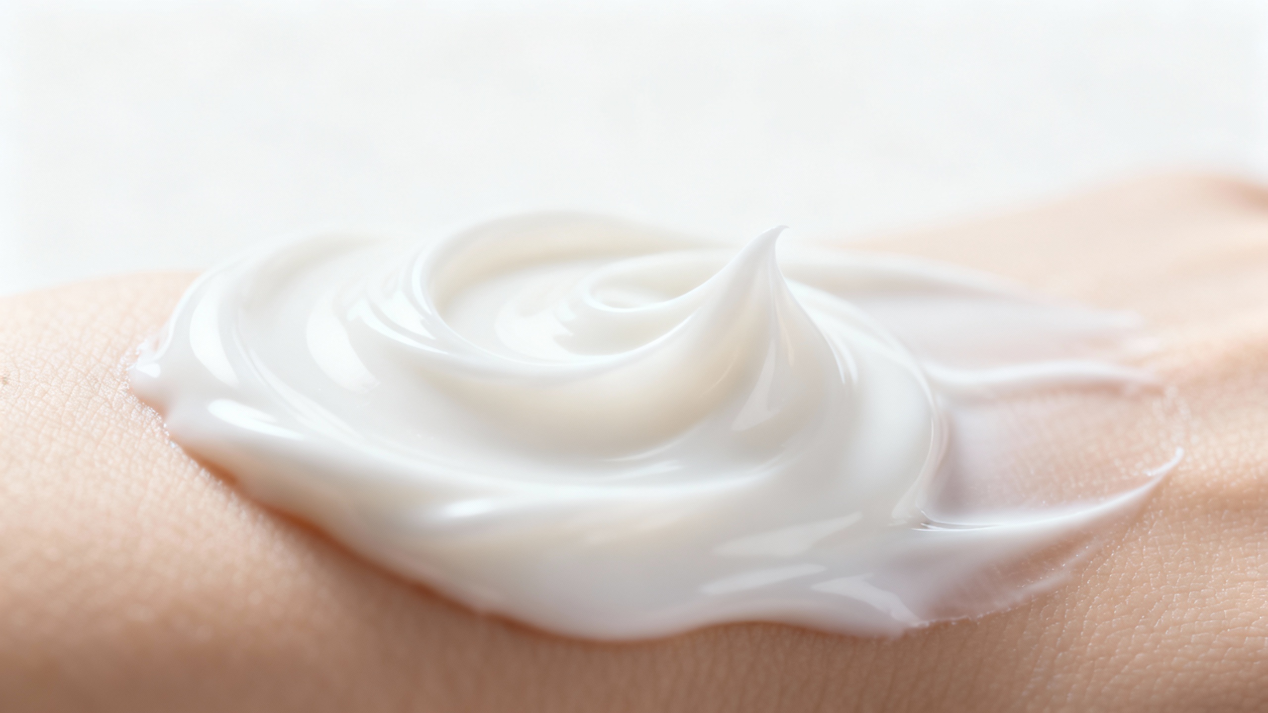 Featured image for Conquer the Itch: Top Antifungal Creams for Ringworm Relief